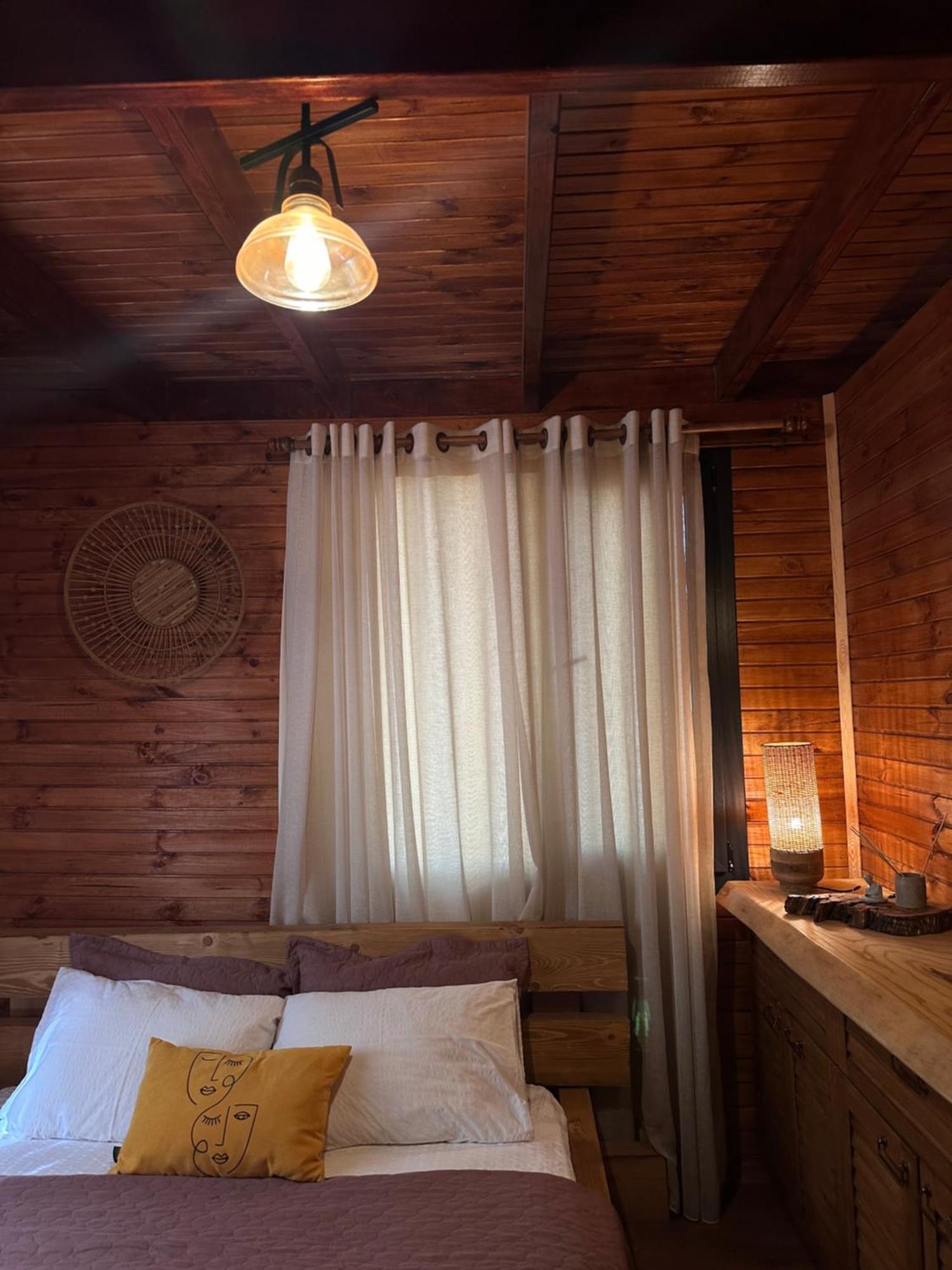 Panurlawoodenhouse Villa Buitenkant foto