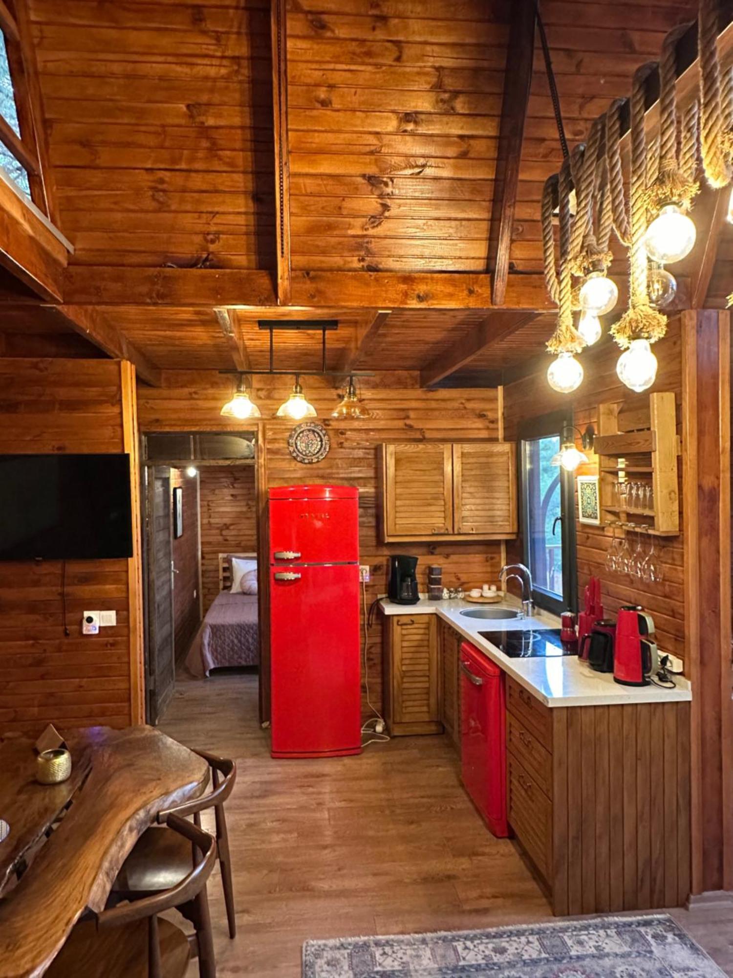 Panurlawoodenhouse Villa Buitenkant foto