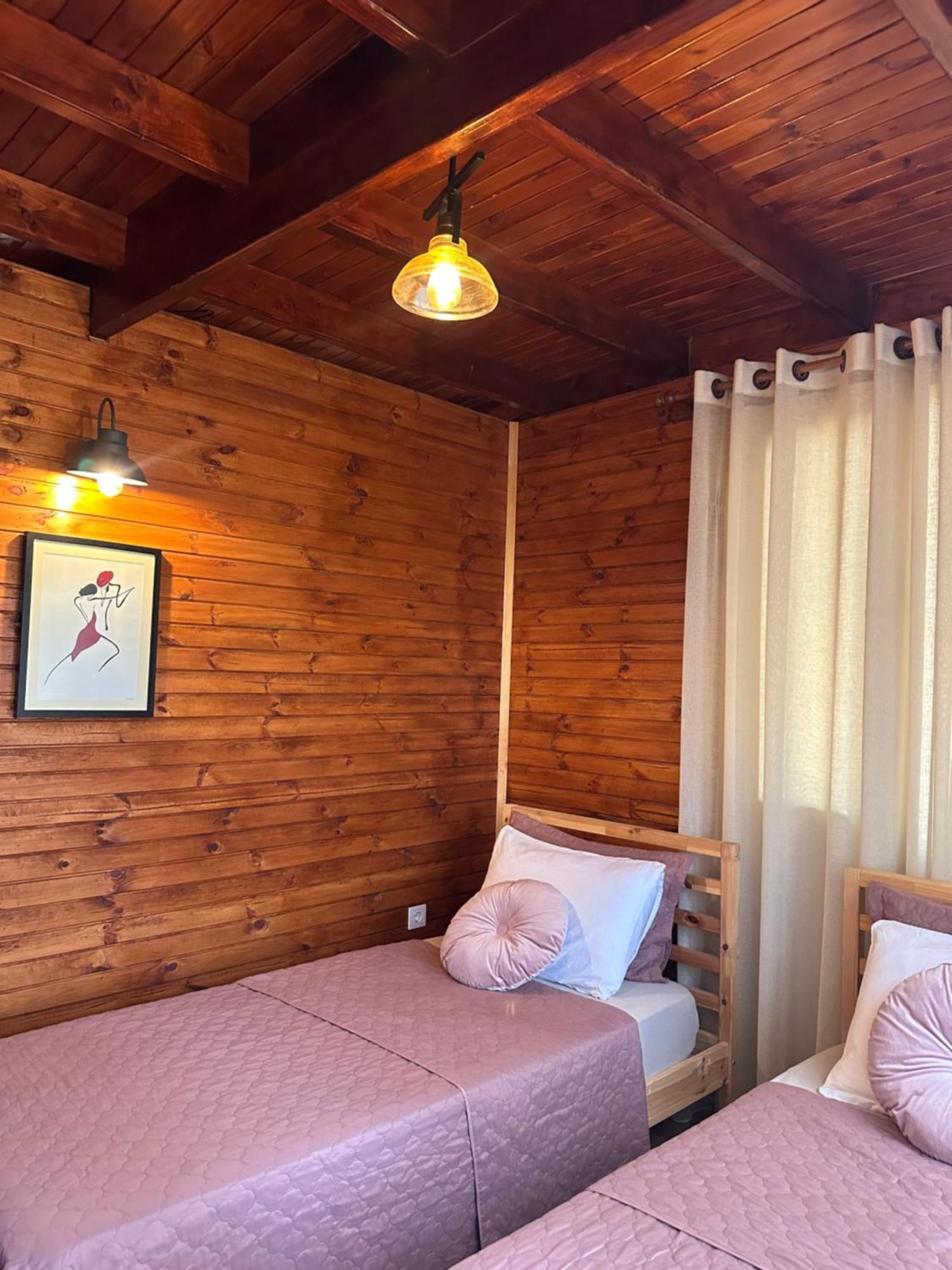 Panurlawoodenhouse Villa Buitenkant foto